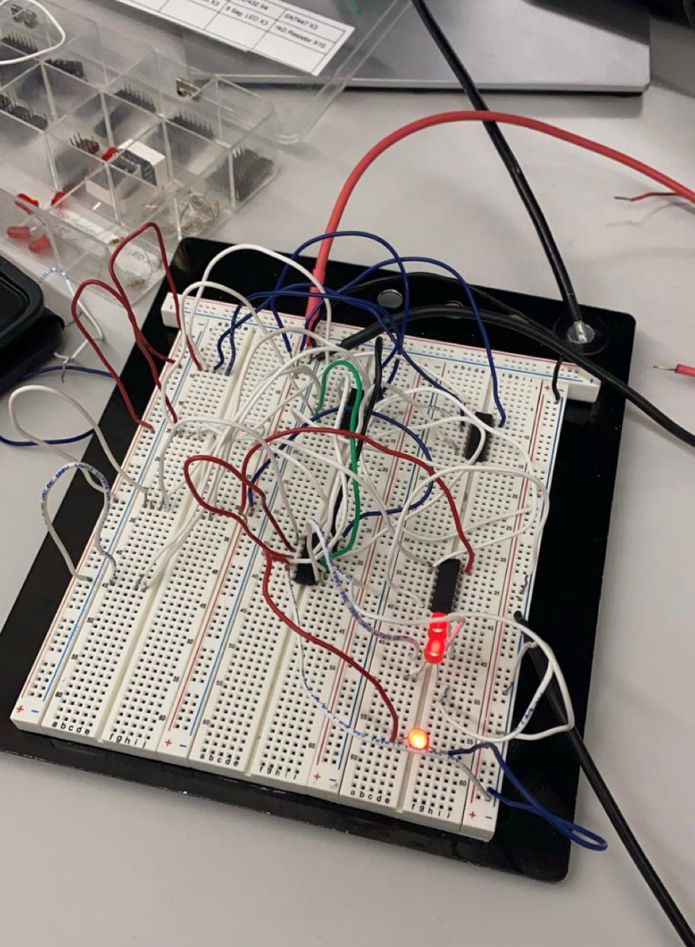 Motion sensor circuit
